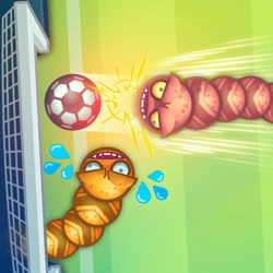 Play online Soccer Snakes